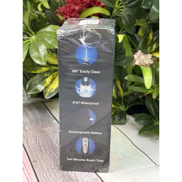 NBGRLVS Portable Oral Irrigator Water Flosser IPX7 Waterproof 6 Modes 320ml NIB - Picture 4 of 6